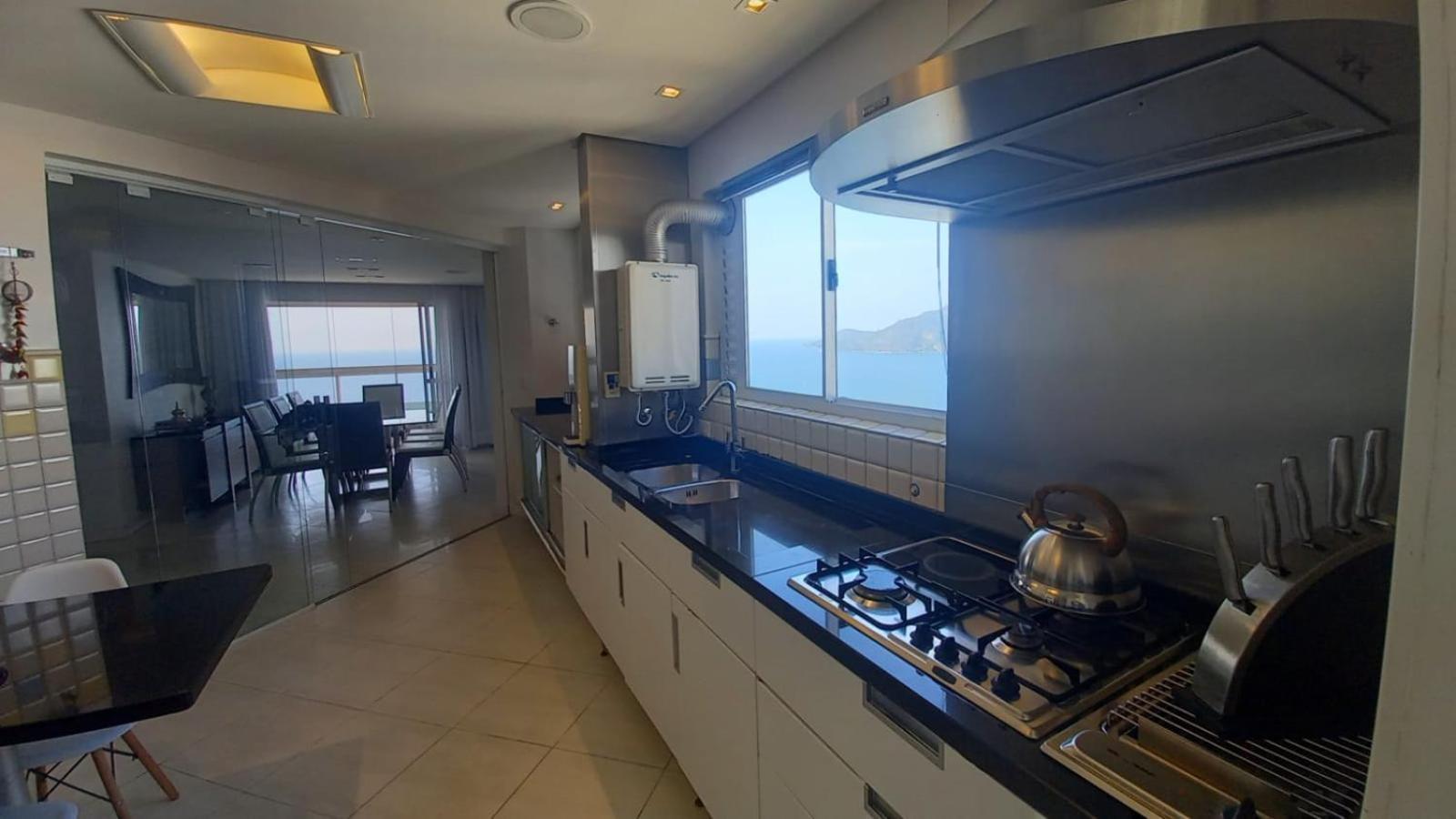 Apartamento Frente Mar De - Av Atlantica *