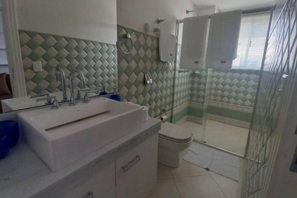 Apartamento Frente Mar De - Av Atlantica Balneario Camboriu
