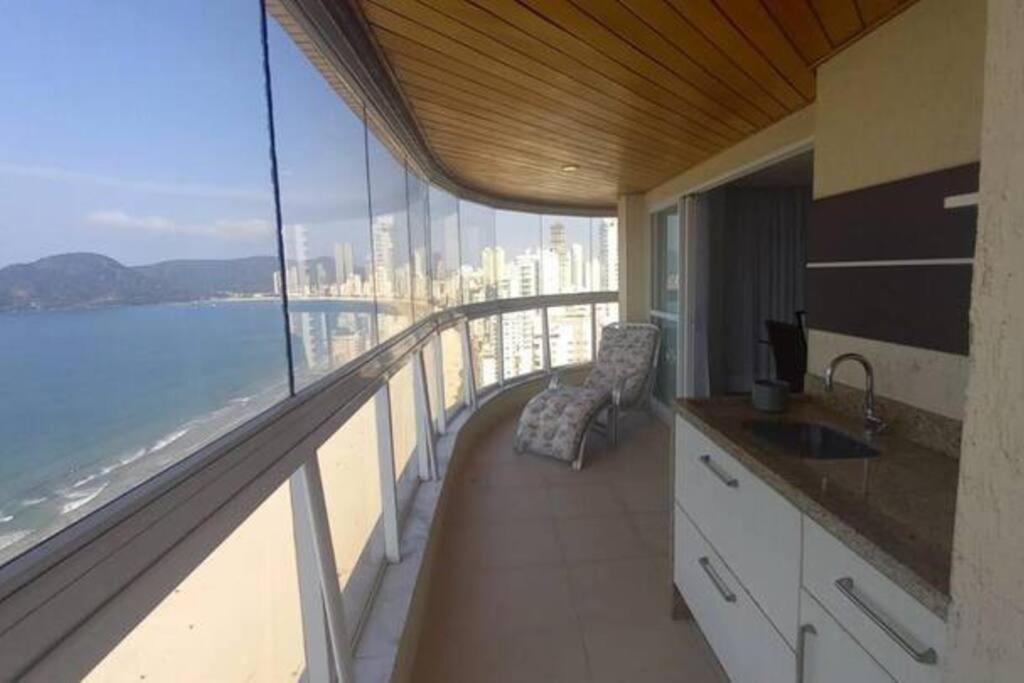 Apartamento Frente Mar De - Av Atlantica
